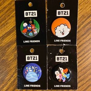 BT21 Line Friends Pins